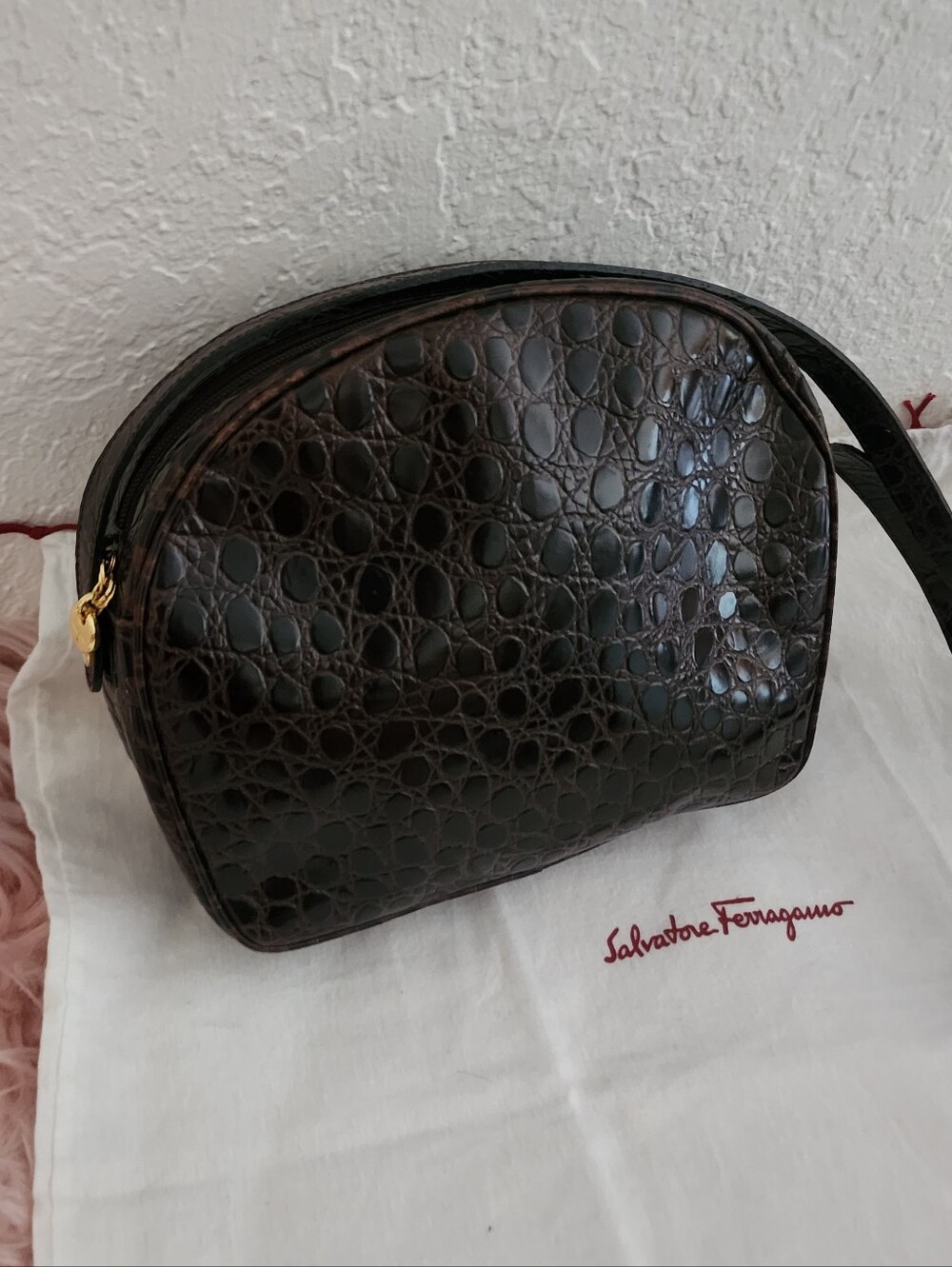 SALVATORE FERRAGAMO | Cross Body Leather Embossed Crocodile Bag - Picture 4 of 16